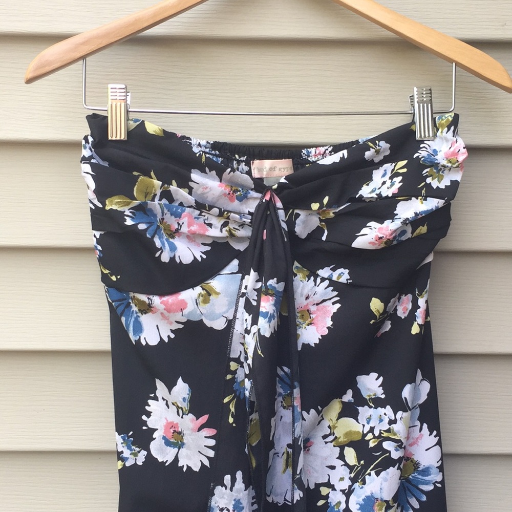 Beautiful floral strapless maxi dress